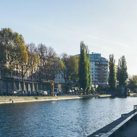Veeve - Canal Saint Martin Pad Paris